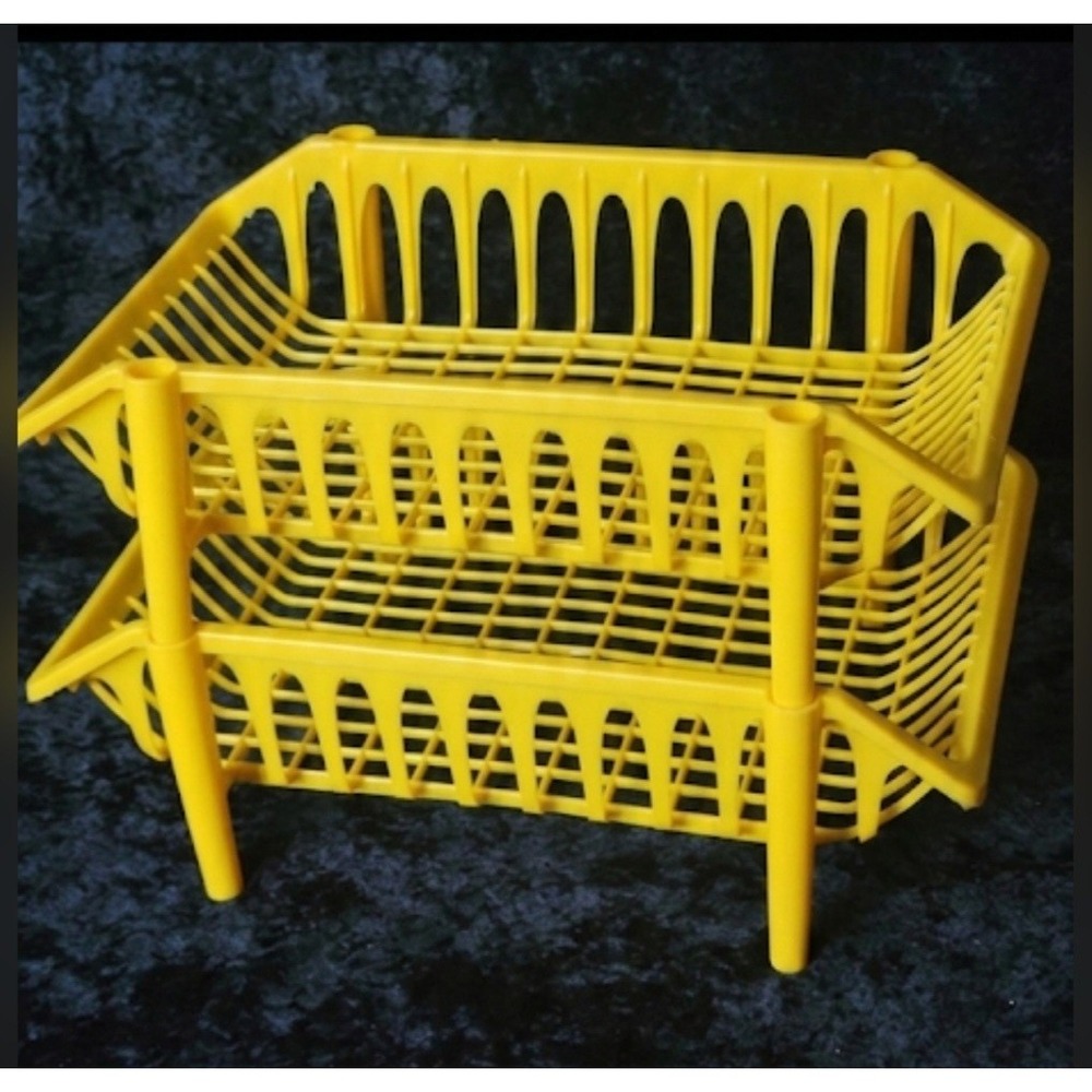2 Vtg Yellow Plastic Stackable Storage Baskets Grid‎ Organizer Paper Toys Office